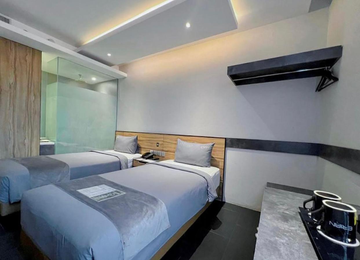 Erian Hotel Jakarta Exteriör bild