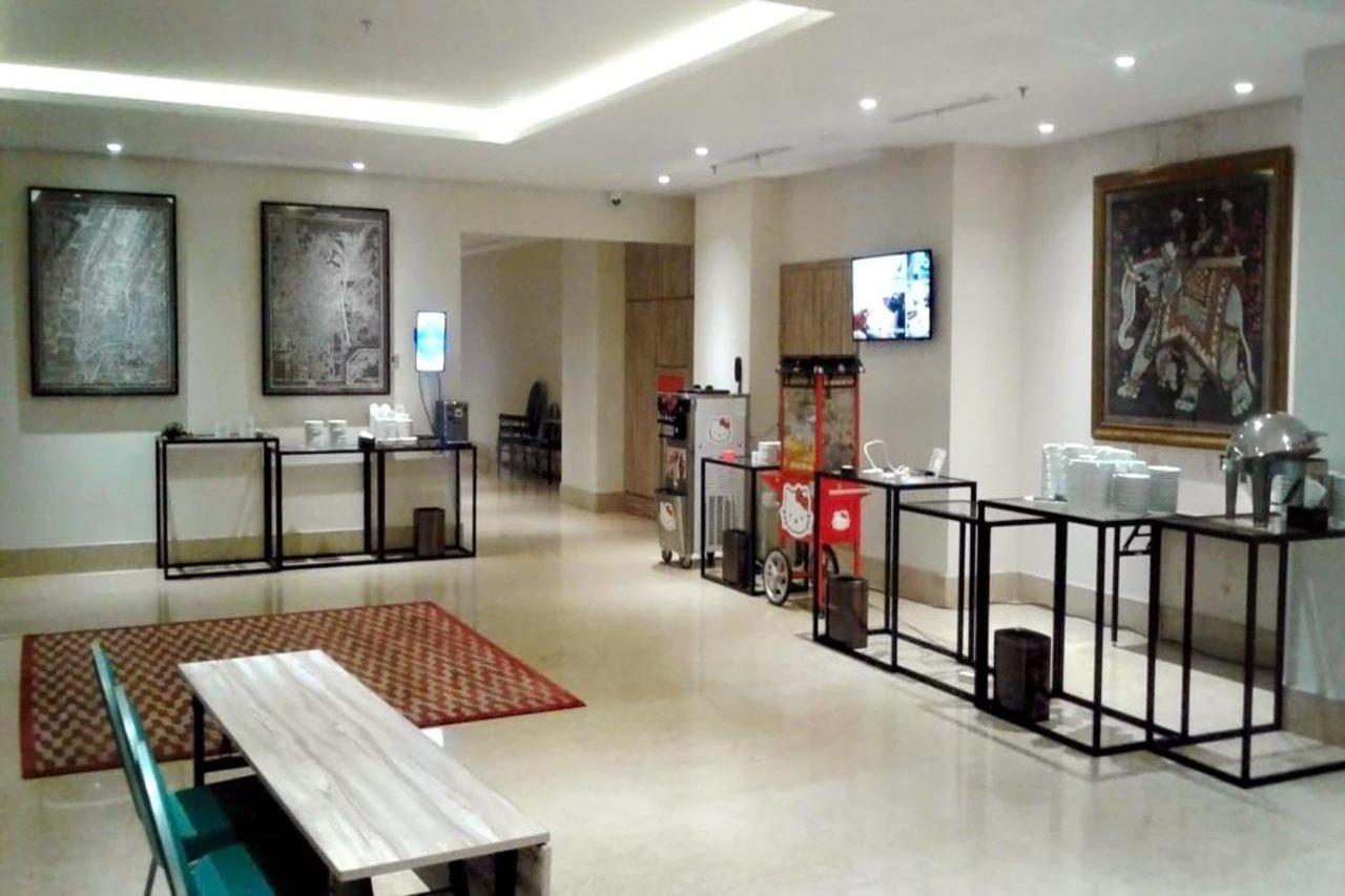 Erian Hotel Jakarta Exteriör bild